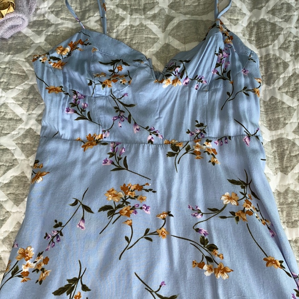 New floral strap dress